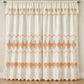 Par de cortinas bordadas satinadas con cenefa, fondo cream con bordado naranja coral – vista principal