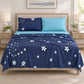 Juego de sábanas 4 piezas estampado azul marino con estrellas – vista frontal