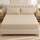 Forro ajustable liso con 2 sobrefundas bordadas, color Beige – vista frontal