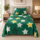Juego de sábanas semimatrimonial 1.20 m, diseño Estrellas Verde Esmeralda – vista frontal