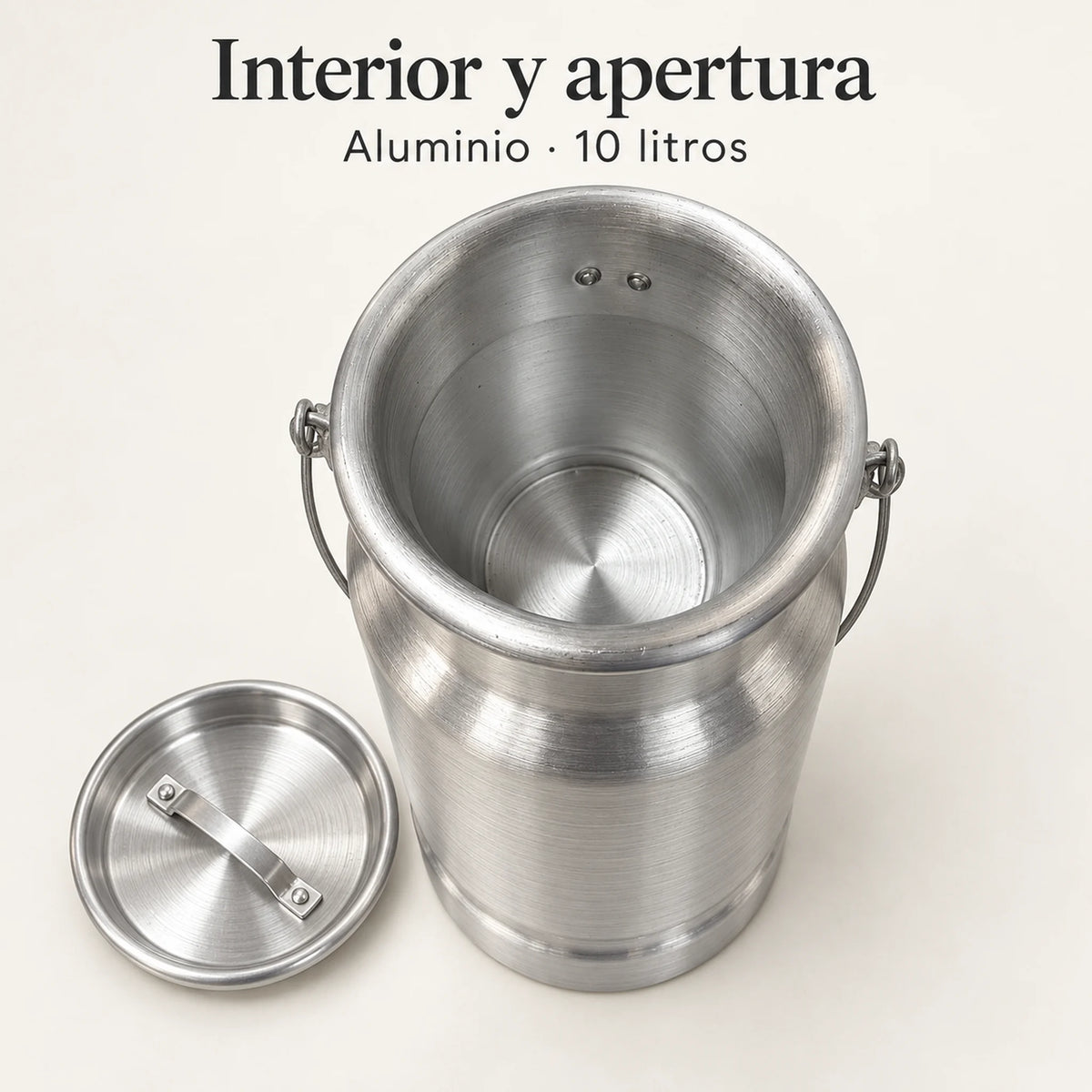 Interior y apertura del lechero de aluminio Alinter de 10 litros
