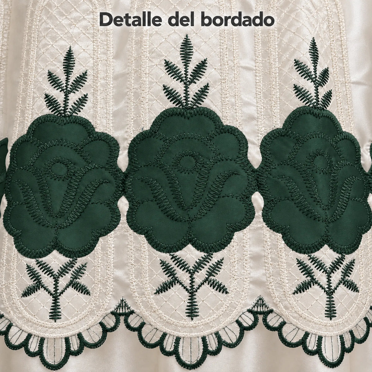 Par de cortinas bordadas satinadas con cenefa, fondo cream con bordado verde esmeralda – detalle del bordado de flores