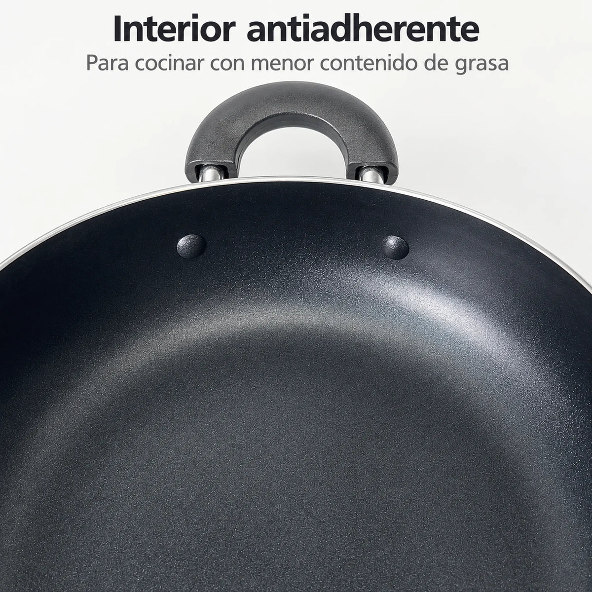 Interior antiadherente de la sartén para saltear Oster