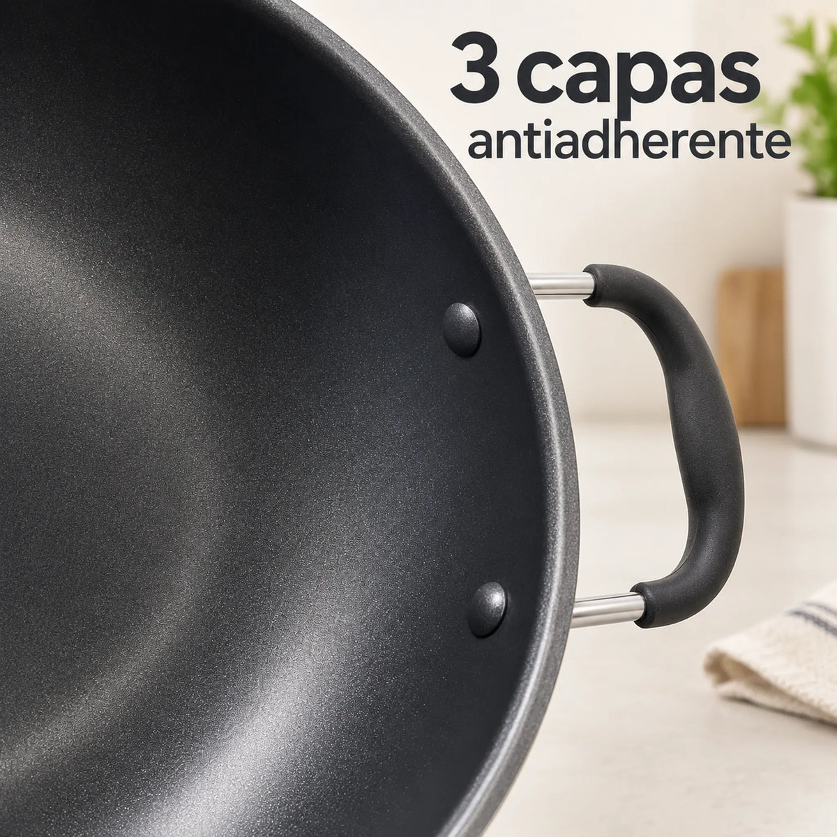 Interior antiadherente de 3 capas del wok Alsasa