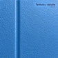 Detalle de la textura del cuerpo azul de la hielera Coleman