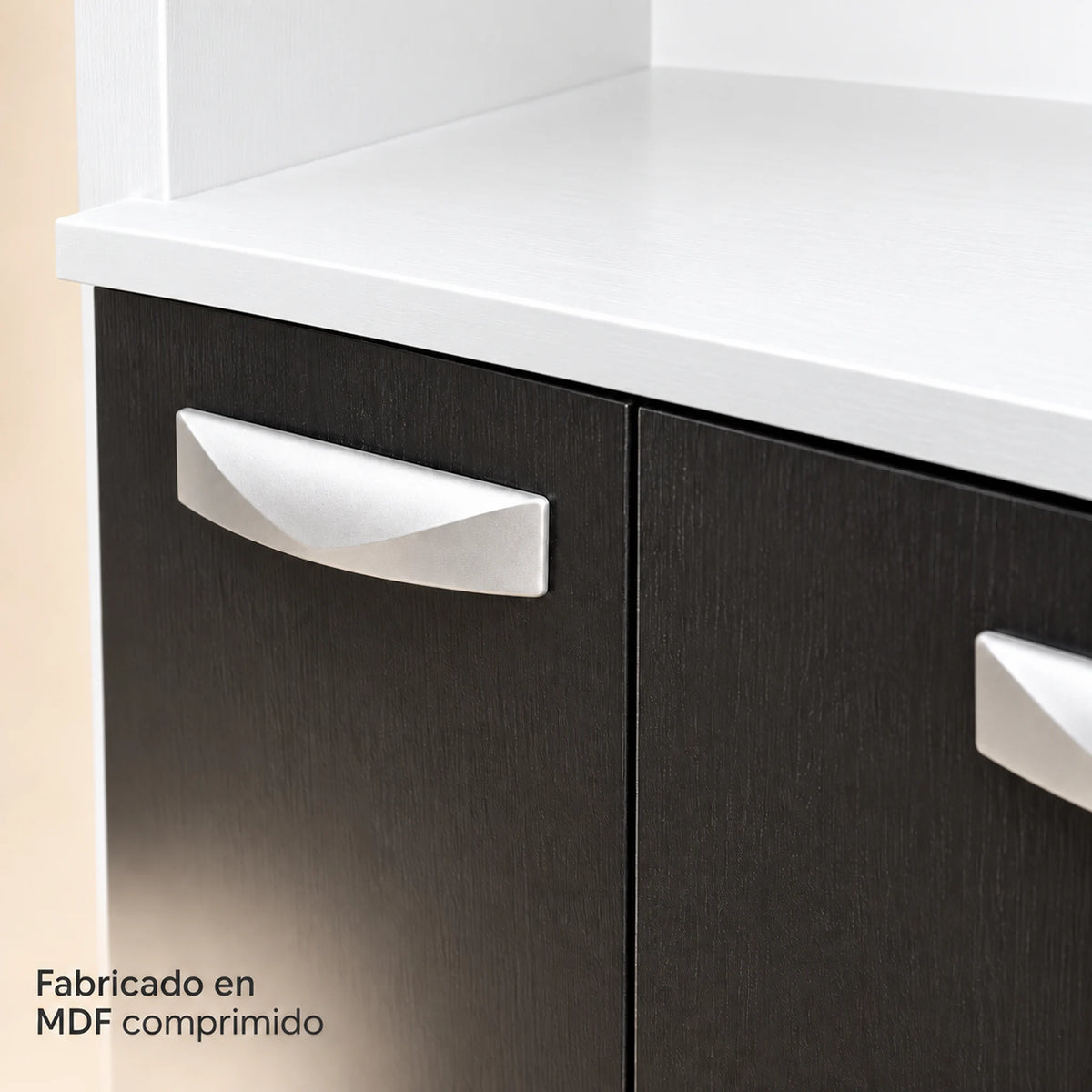 Alacena de cocina 7 puertas y 1 gaveta color Negro/Blanco – detalle del acabado en MDF comprimido