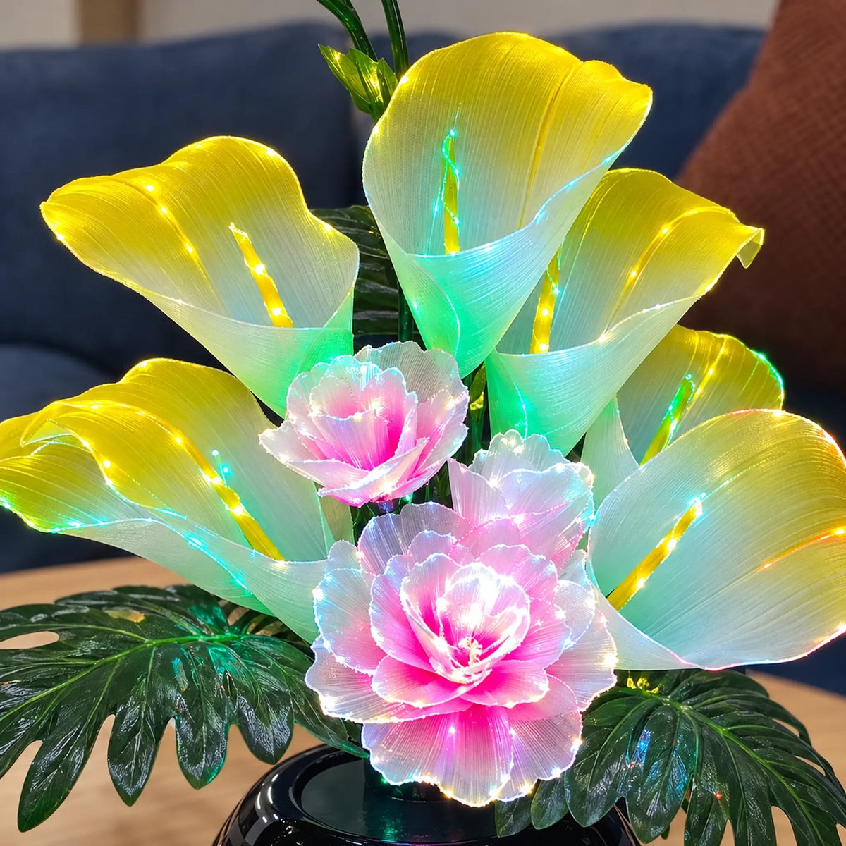 Arreglo de flores artificiales con luz LED, diseño Cala Rosada – detalle de las flores iluminadas