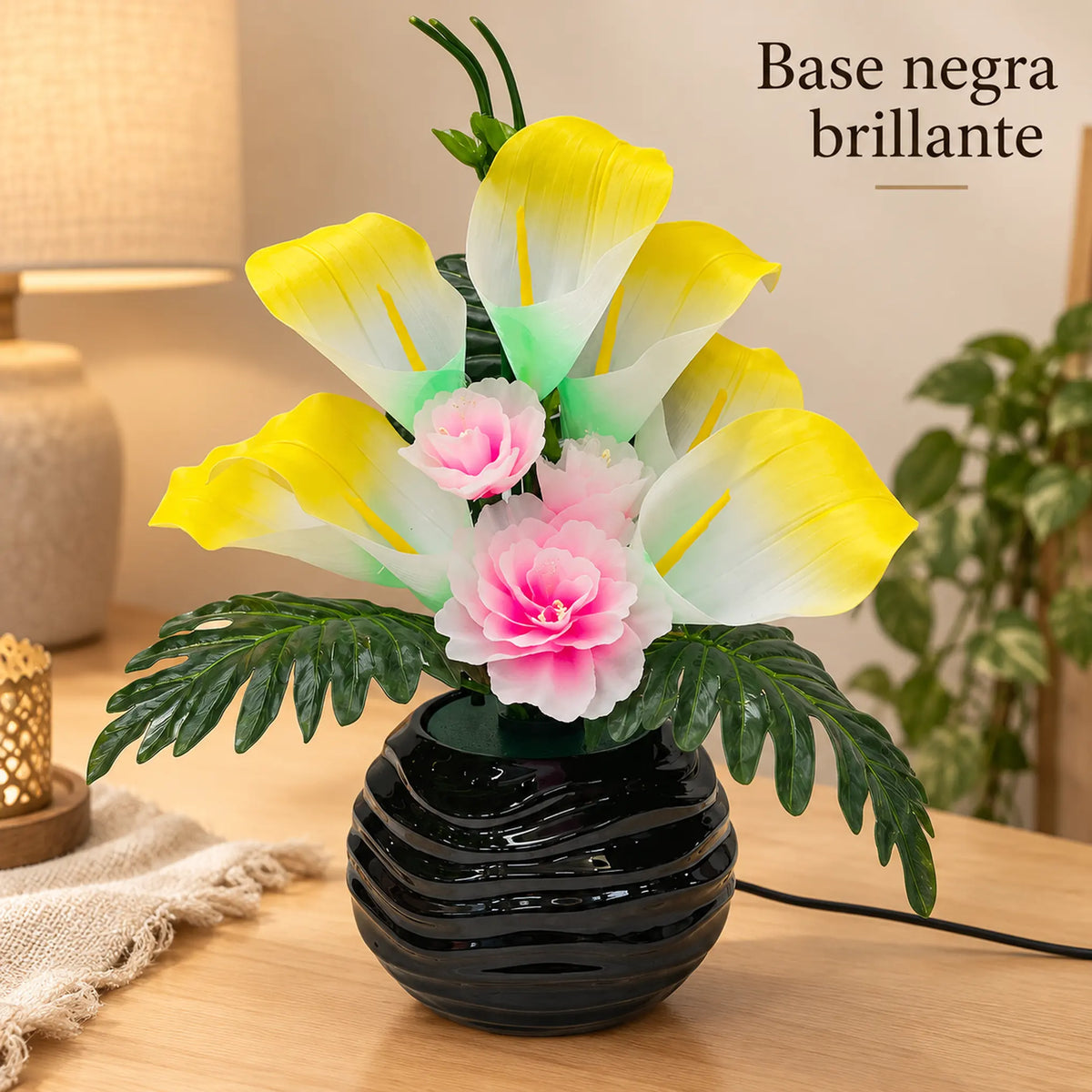 Arreglo de flores artificiales con luz LED, diseño Cala Rosada – base negra brillante