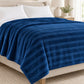 Frazada full azul marino de 180 x 220 cm con rayas en relieve – brillo tornasol sutil