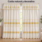 Par de cortinas bordadas satinadas con cenefa, fondo cream con bordado dorado – caída natural de la tela