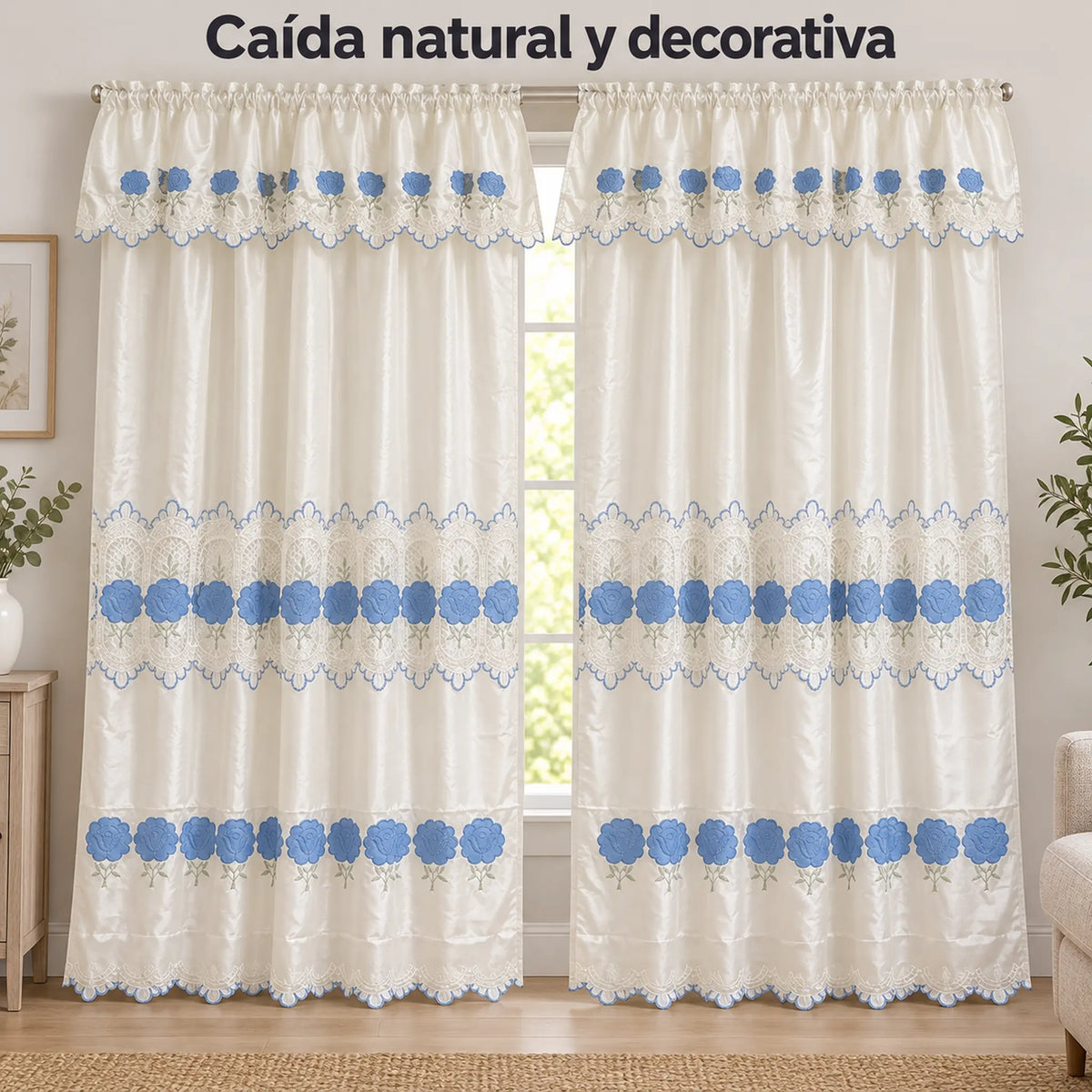 Par de cortinas bordadas satinadas con cenefa, fondo cream con bordado azul cielo – caída natural de la tela