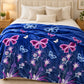 Frazada estampada afelpada 200 x 240 cm, diseño Mariposas Azul Marino – usada como pie de cama