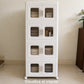 Ventanas translúcidas en tono ámbar de las puertas del organizador modular