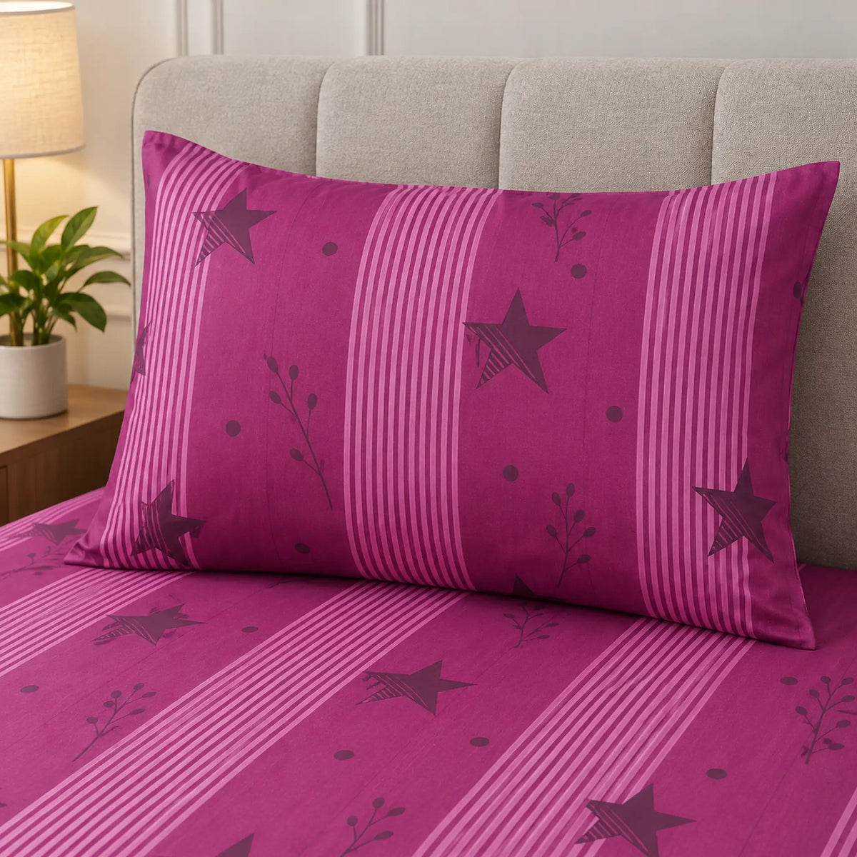 Juego de sábanas semimatrimonial 1.20 m, diseño Estrellas Magenta – detalle de la funda