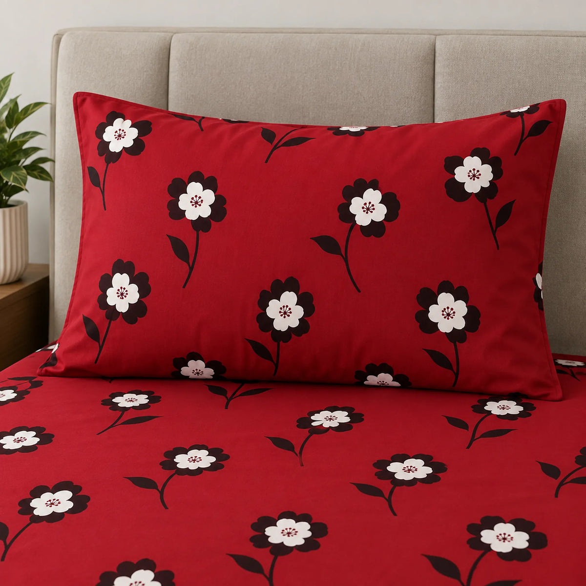 Juego de sábanas semimatrimonial 1.20 m, diseño Flores Blancas Fondo Rojo – detalle de la funda