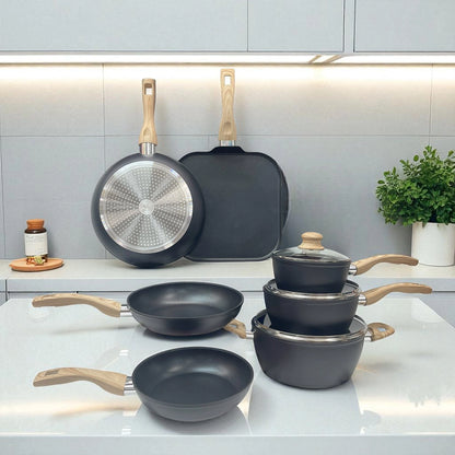 Batería de Cocina 10 Piezas Aluminio Antiadherente Negro con Mangos Tipo Madera y Tapas de Vidrio Templado | Bergmann