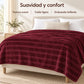 Frazada full color vino de 180 x 220 cm con rayas en relieve – suavidad y confort