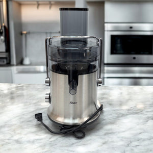 Extractor de Jugos Oster 1.25L 2 velocidades + pulso - ambientado en el hogar