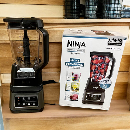 Licuadora Profesional Ninja Plus Auto-iQ BN701 - 1,400 Watts Peak