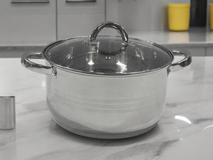 Batería de Cocina de Acero Inoxidable de Control Suizo 12 Piezas - ambientado en el hogar