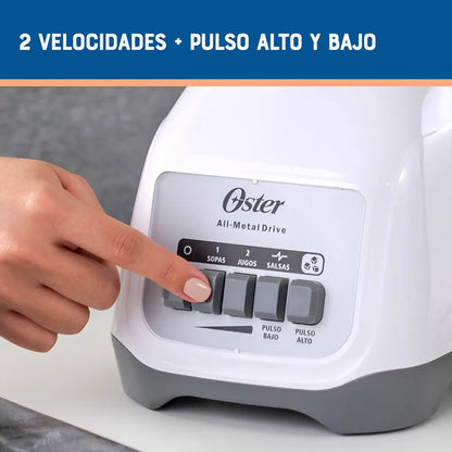 Licuadora Oster® 800W, 2 velocidades + pulso, vaso de vidrio Boroclass BLSTKAGWPB