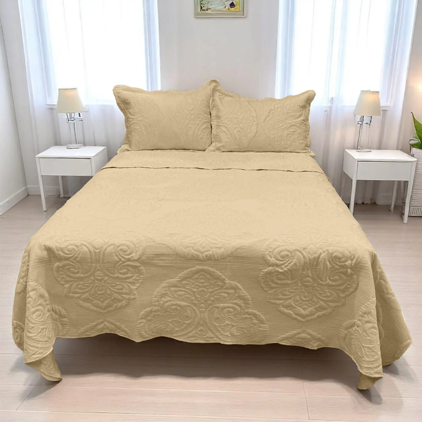 Juego de Cubrecama Bordado Reversible de 3 Piezas