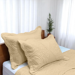 Juego de Cubrecama Bordado Reversible de 3 Piezas