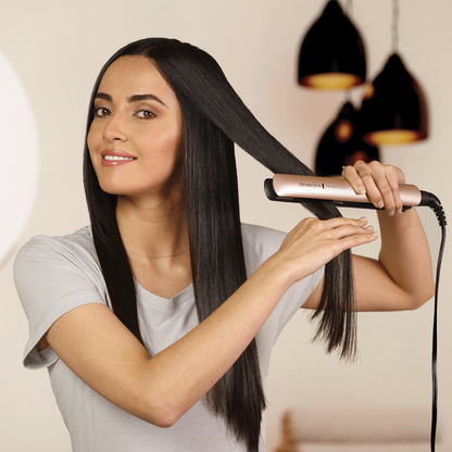 Plancha Remington S8599 Keratin Therapy – Alisadora Profesional con Placas de Cerámica, Aceite de Argán y Sensor de Calor