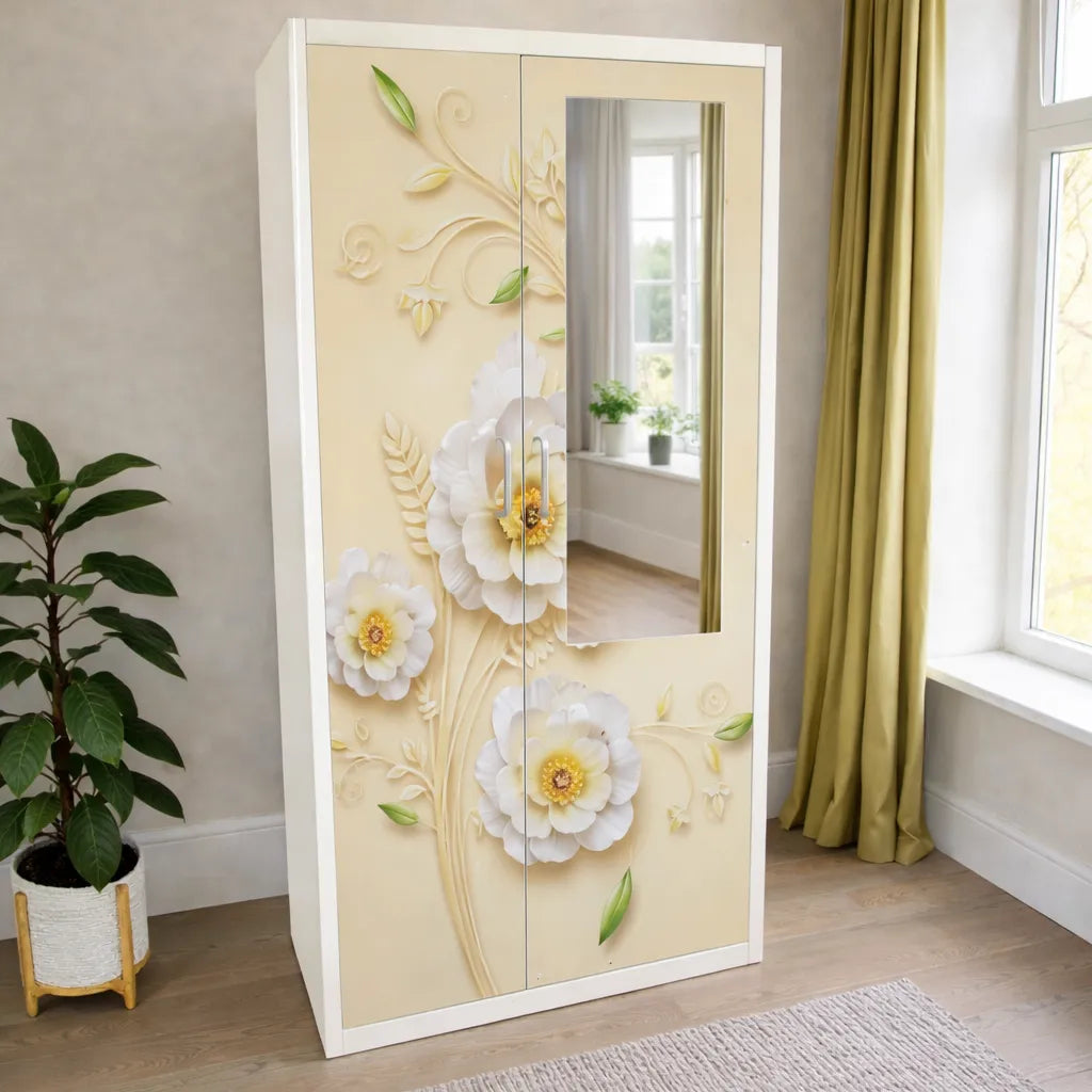 Armario con espejo 2 puertas Ambienta Home Decor BP-2502, vista frontal cerrada, puertas decorativas florales en tonos beige y crema con detalles verdes, espejo funcional, tamaño 185x90x45 cm.