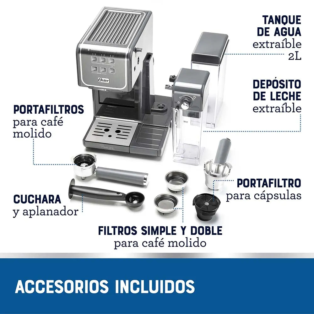 Accesorios incluidos de la cafetera Oster PrimaLatte 2 Touch BVSTEM6801M color gris, vista superior tres cuartos: tanque de agua extraible 2 L, deposito de leche extraible 600 ml, portafiltro para cafe molido, portafiltro para capsulas Nespresso Original, filtros simple y doble, cuchara medidora con apisonador; dimensiones del equipo 37.1 × 22.1 × 37.1 cm.