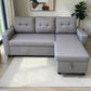 Sofá cama 2 en 1 Ambienta Home Decor color gris claro, vista frontal con chaise al lado derecho, tres respaldos acolchados, brazos rectos y tapizado tipo tela.