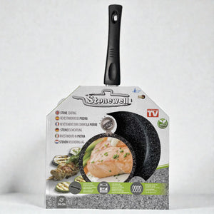 Sartén Stonewell 24 cm con empaque frontal: ‘Stone Coating / Revestimiento de piedra’, antiadherente, con mango negro, sobre fondo blanco.