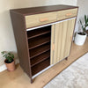 Zapatera de Madera 2 Puertas y 2 Gavetas 20 Pares 90x34x90 cm – Haus Furniture - Beige/Chocolate